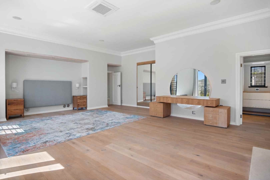 6 Bedroom Property for Sale in Scott Estate Western Cape